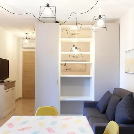 Апартаменты Acquachiara Giardino E Posto Auto Privato Вилласимиус