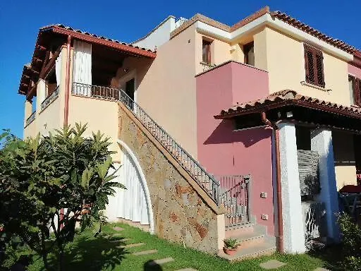 Acquachiara Giardino E Posto Auto Privato * Villasimius